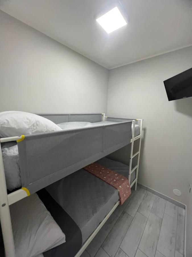 B&B Casa Vacanze Nonna Clara Napoli Eksteriør billede